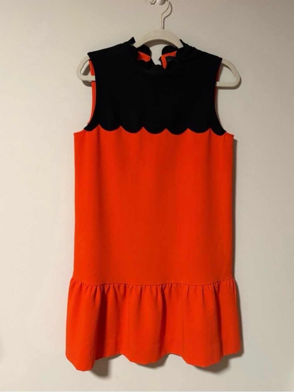Victoria Beckham for Target Black & Orange Scallop Dress Small Halloween